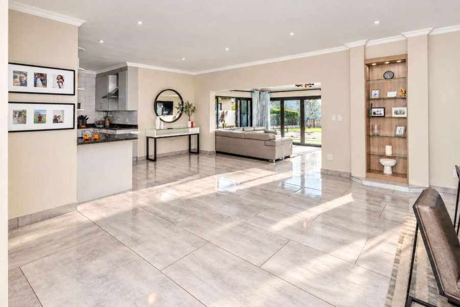 3 Bedroom Property for Sale in La Camargue Private Country Estate North West